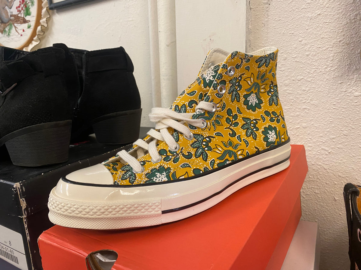 Converse Chuck 70 High Floral Sneakers – Size 8.5 Men / 10.5 Women (New in Box)