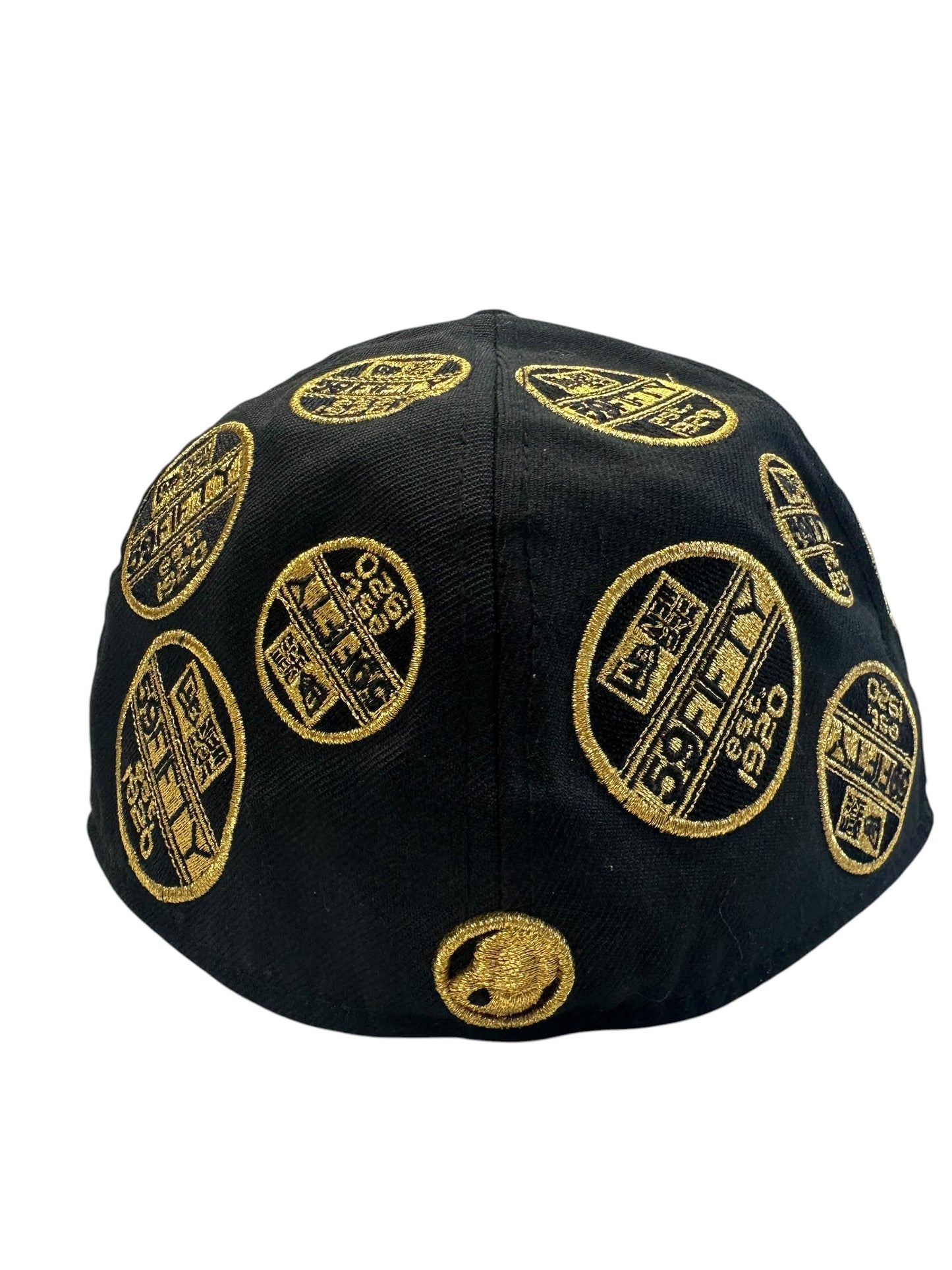 New Era 59FIFTY All-Over Sticker Embroidery Fitted Hat – Black & Gold – Size 7 1/2