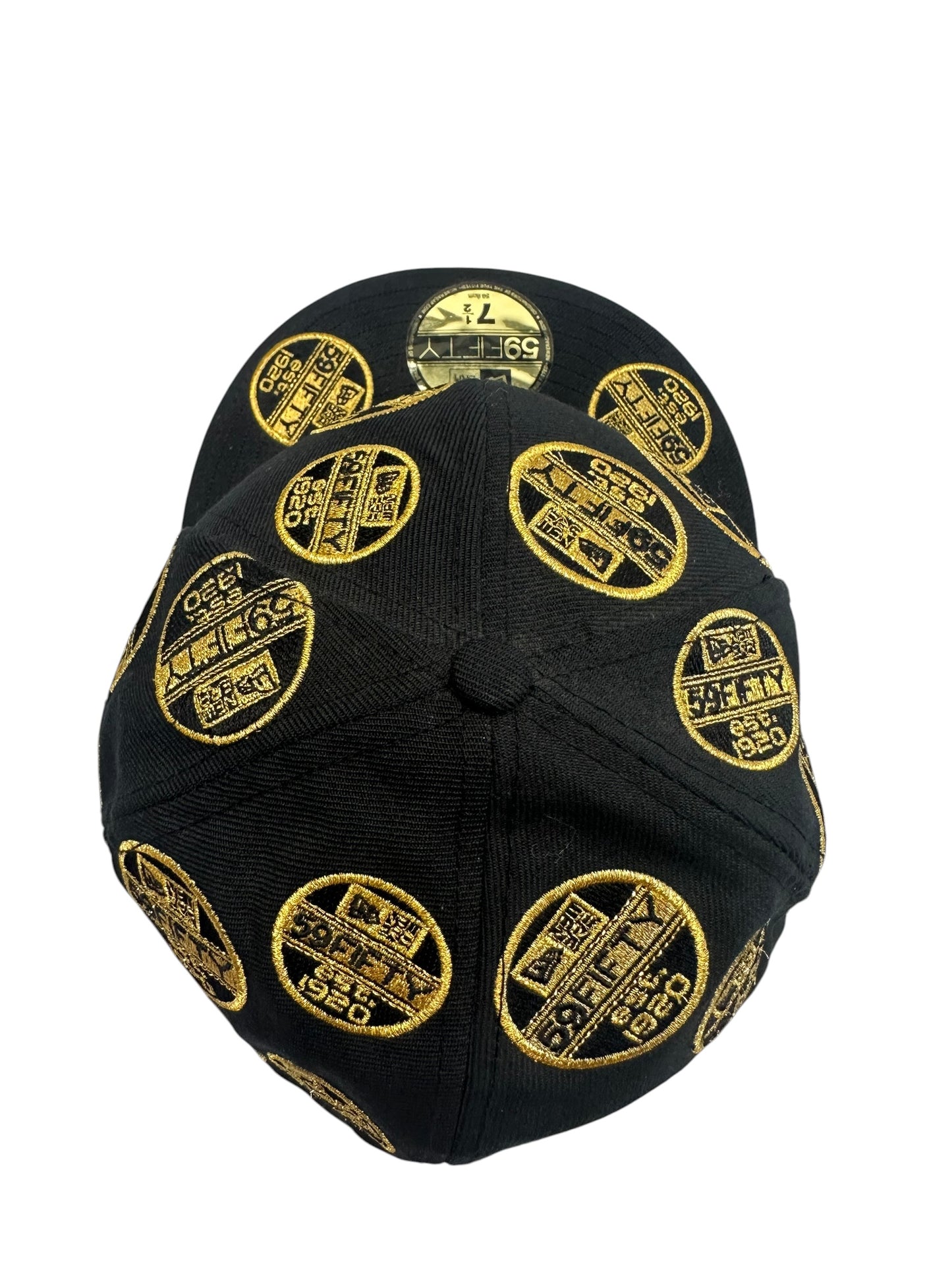 New Era 59FIFTY All-Over Sticker Embroidery Fitted Hat – Black & Gold – Size 7 1/2