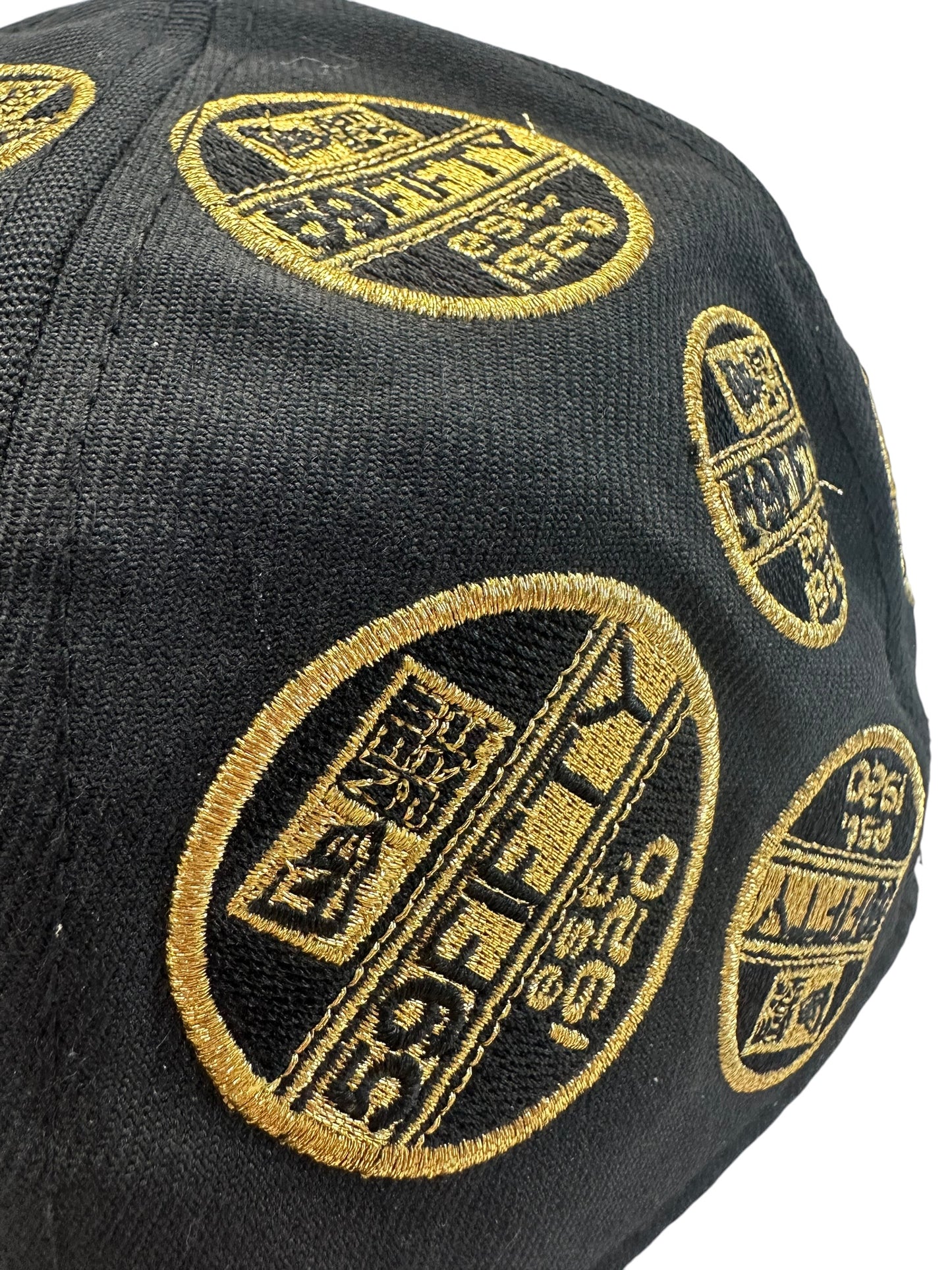 New Era 59FIFTY All-Over Sticker Embroidery Fitted Hat – Black & Gold – Size 7 1/2